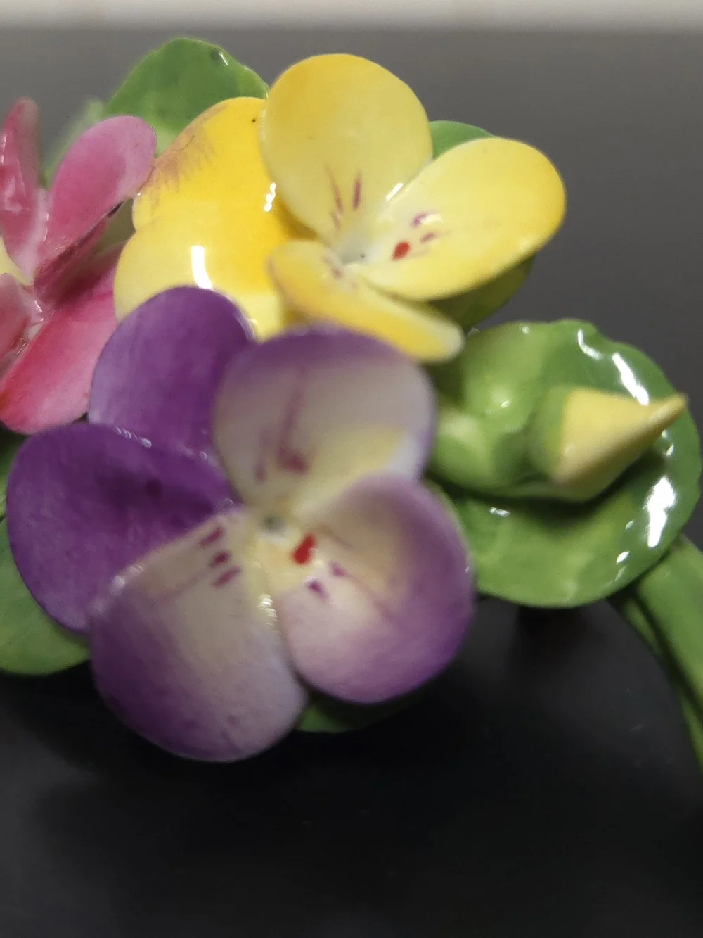 Cara China Staffordshire Pansies